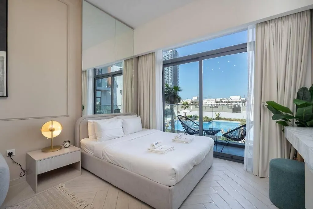 Appartamento Beautiful Pool View Jvc Cozy And Stylish Czechin Dubai 0*,